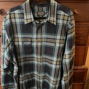 Men’s Pendleton shirt size XXL
